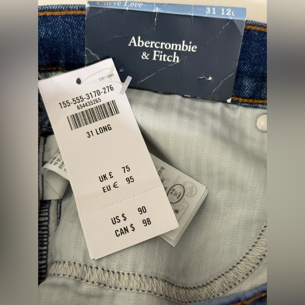 Abercrombie & Fitch Ultra High Rise Curve Love Ankle Straight Jeans size 31/12L - Picture 11 of 15